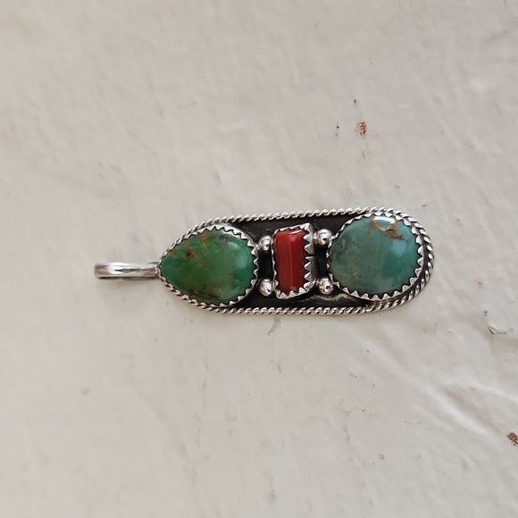 Native American Navajo Handmade Triple Stone Turquoise & Coral Pendant π©΅β₯οΈπ - Picture 10 of 11